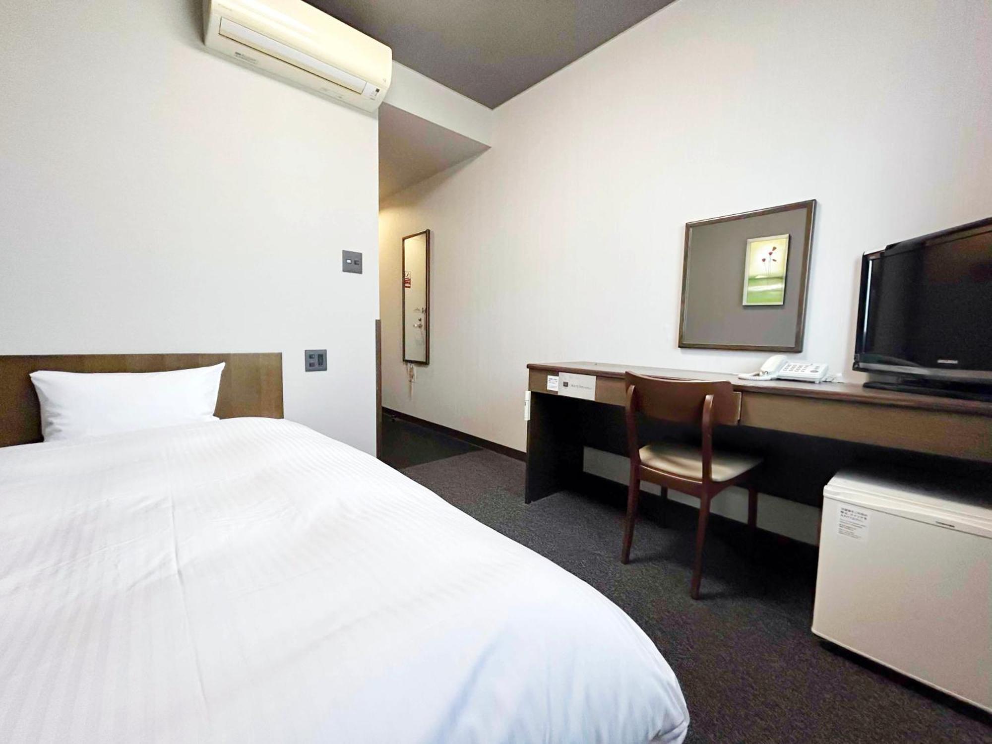 Hotel Route-Inn Kakamigahara Εξωτερικό φωτογραφία